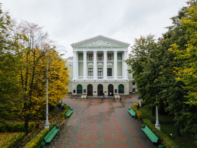 白俄罗斯国立技术大学是 (Belarusian National Technical University)